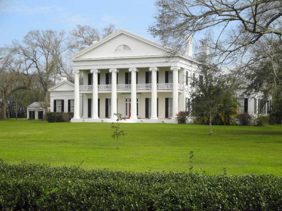 NOTTOWAY VILLAGE in The Plantation at Leesburg